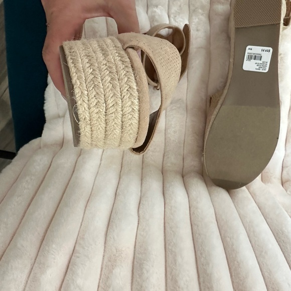 NWOB Lane Bryant Platform Sandals! - Picture 2 of 10